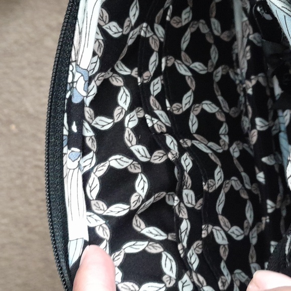 Vera bradley mini quilted wallet/bag - Picture 2 of 4